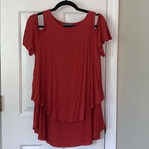 High low top with shoulder cut outs